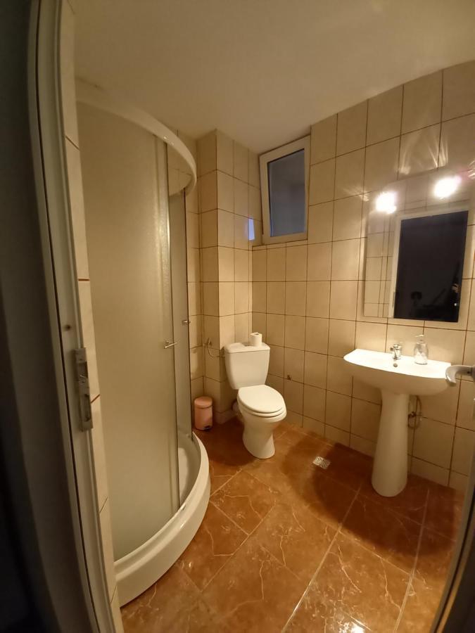 Casa Lui Marc Villa Orşova Buitenkant foto